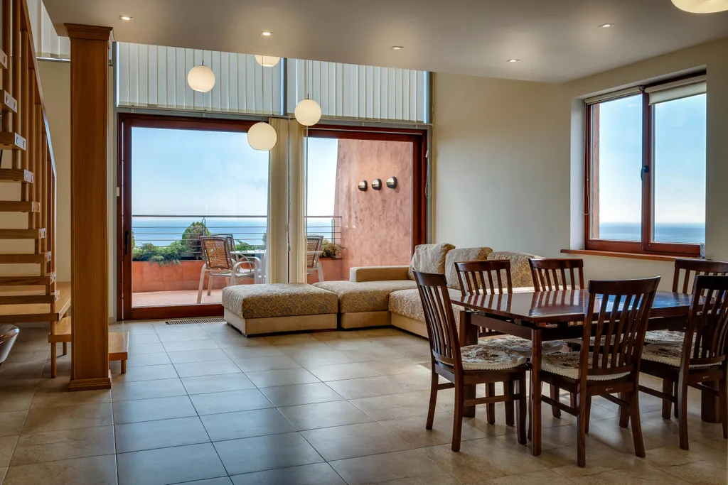 Квартира Двухуровневые апартаменты — аренда посуточно в Гурзуф