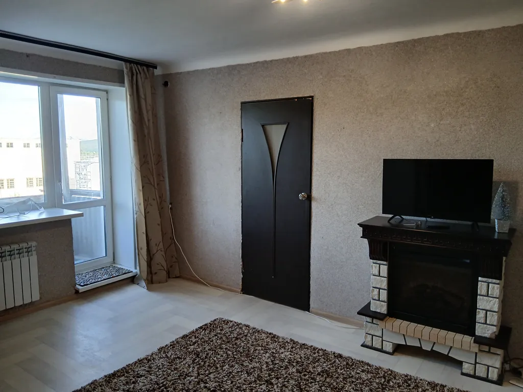 Двухкомнатная квартира с балконом