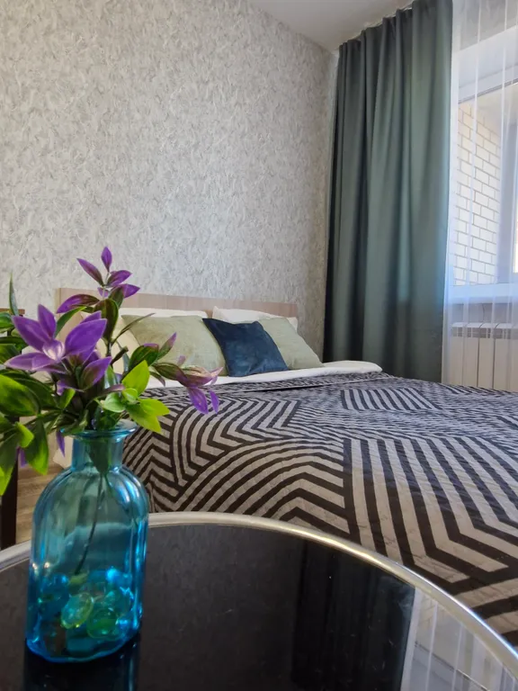 Квартира Квартира Шикарная просторная евротрешка для большой семьи или компании — Ярославль