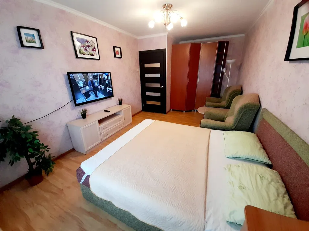 1-комнатная квартира с красивым видом на залив и горы