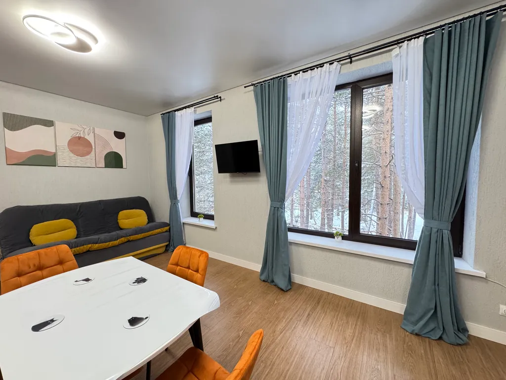 Студия с дизайнерским ремонтом