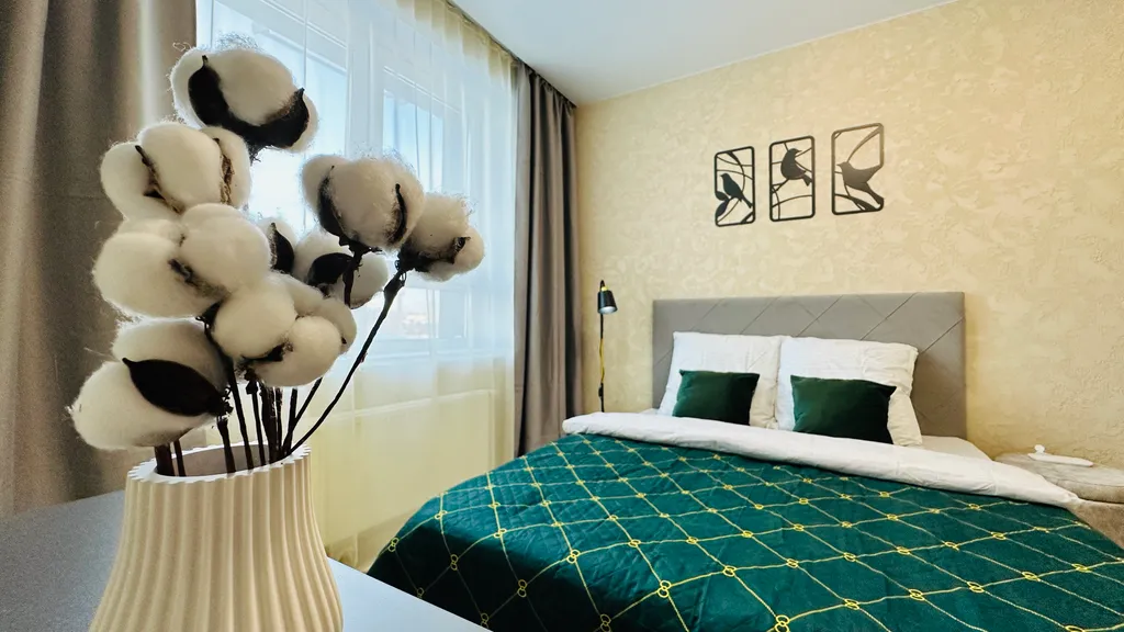 Уютная однокомнатная квартира у ТЦ Планета — аренда посуточно в Пермь