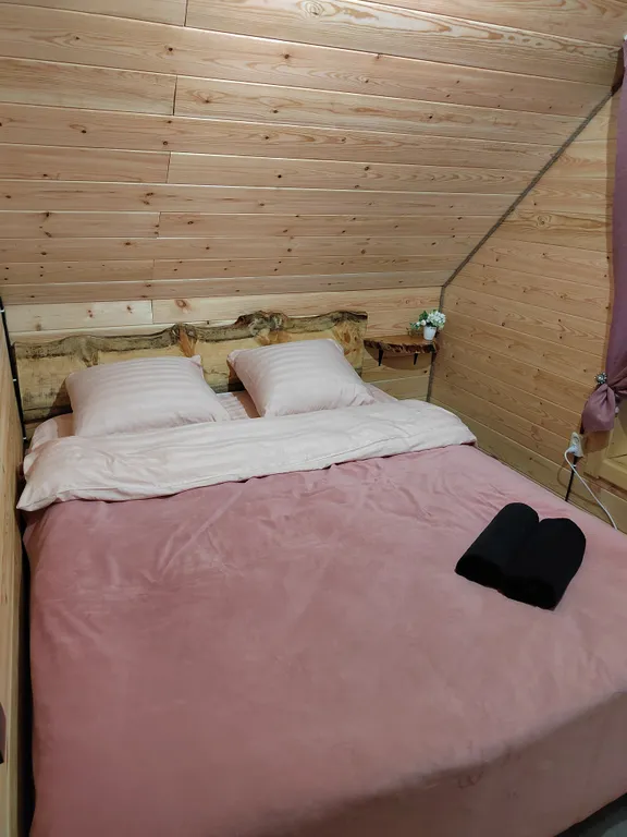 Коттедж Уютный, теплый дом с видом на горы в тихом, красивом месте — Шерегеш