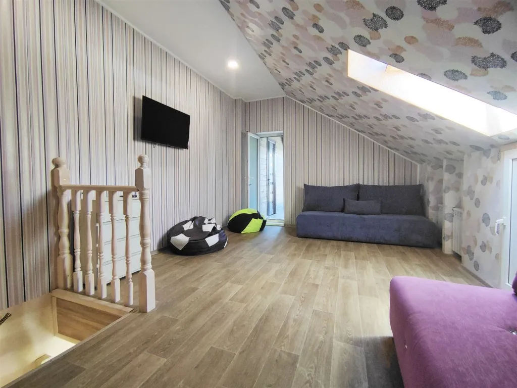 3-комнатный Дом