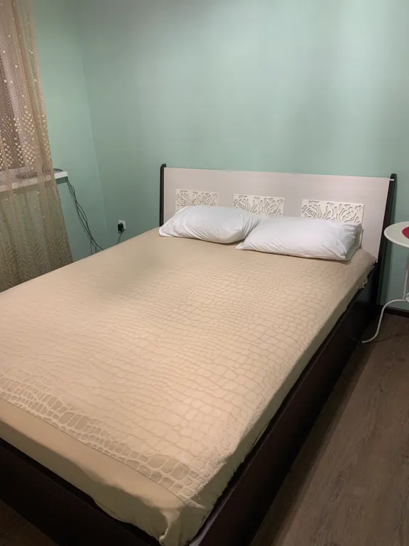 Просторная, уютная трёхкомнатная квартира в центре Пицунды