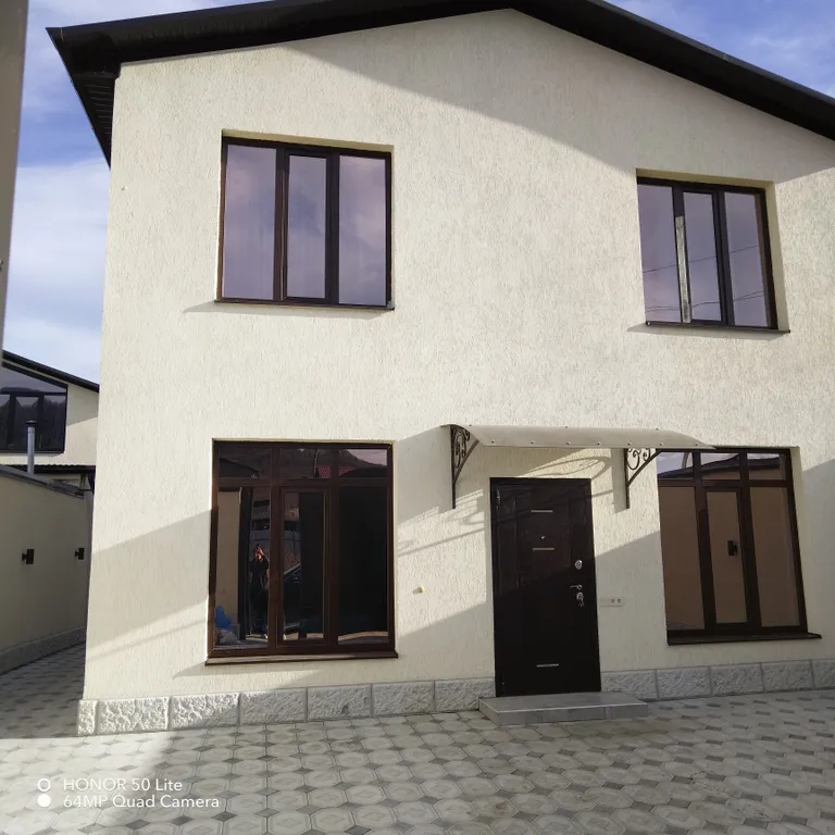 Коттедж 4-комнатный Дом — аренда посуточно в Владикавказ