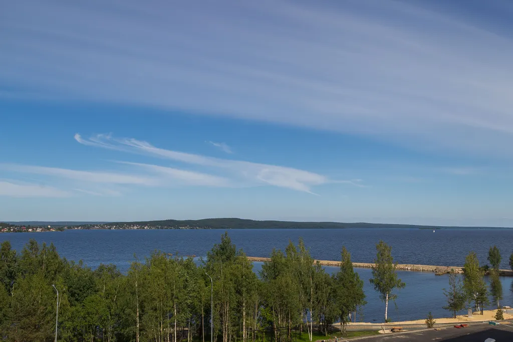 Стильная Amber Studio с видом на озеро