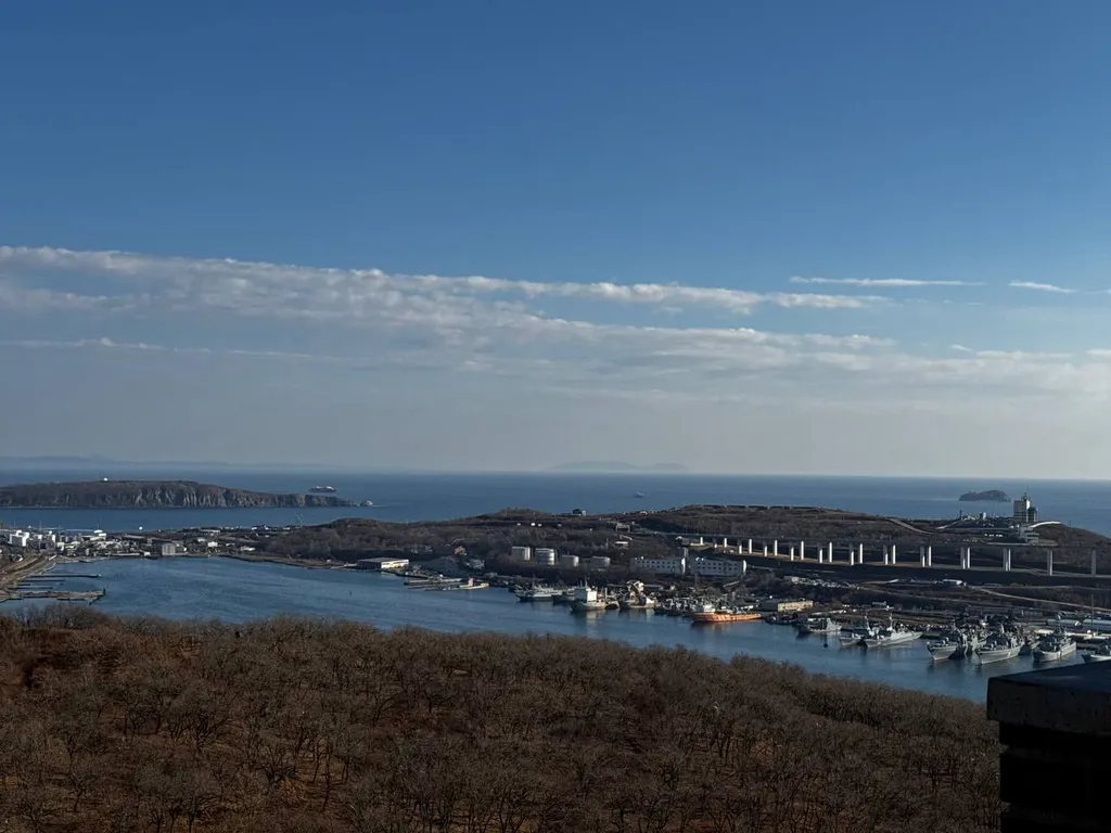 Квартира Квартира Уют у моря с видом на бухту Улисс — Владивосток