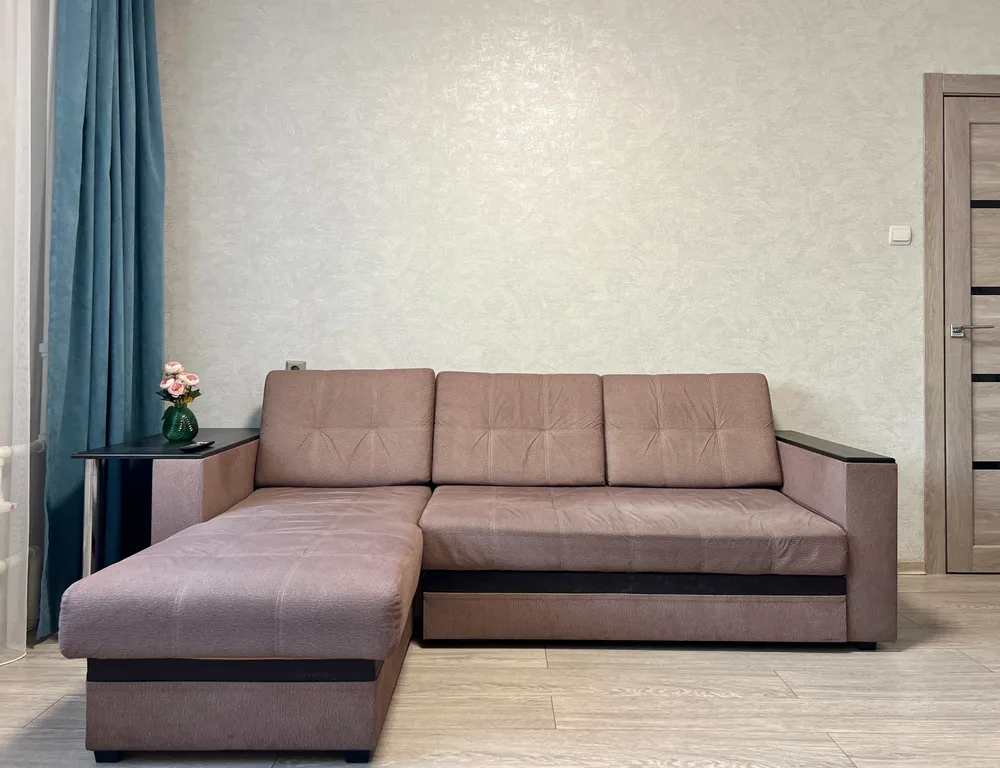 Полноценная двушка у жд вокзала, не берем оплату за финальную уборку