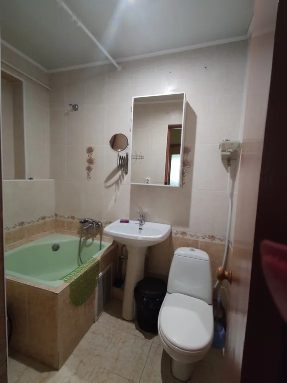 Уютный дом с двориком и беседкой у моря в Алуште