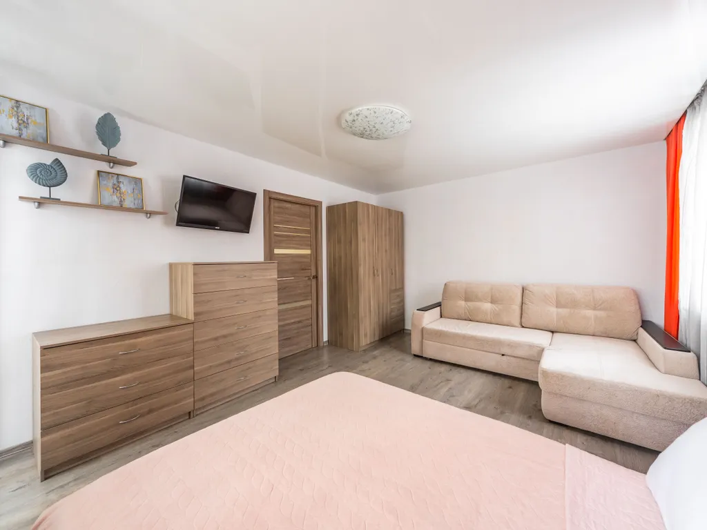 По-домашнему уютная квартира, в центре города, все в пешей доступности