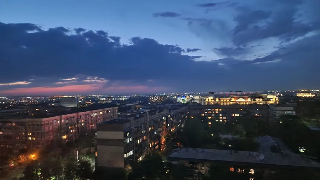 Квартира Двухкомнатная квартира в Золотом квадрате — Алматы