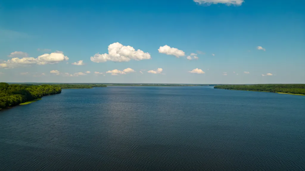 Коттедж Дом Лаунж на Красном озере — Коробицыно