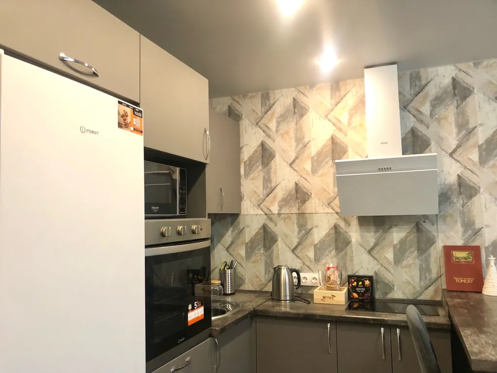 Новая квартира возле ТЦ Изумрудный город