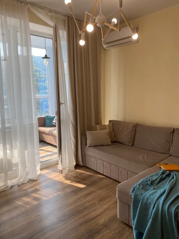 Уютная квартира в новом ЖК с видом на море и лес