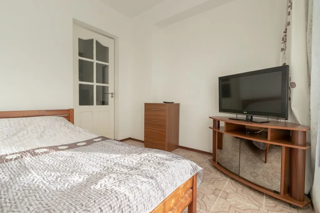 Квартира Комната — Новоотрадное