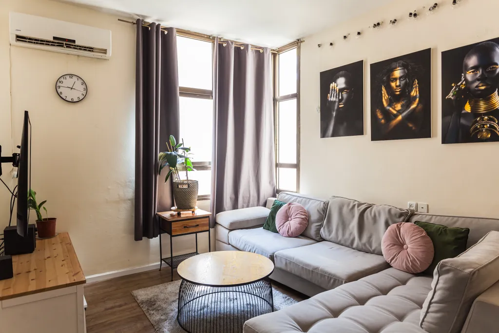 Стильная и полностью оборудованная квартира в центре Тель-Авива