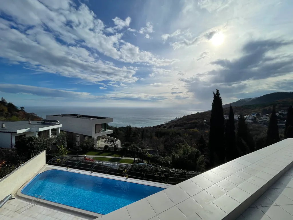 Апартаменты с видом на море и горы