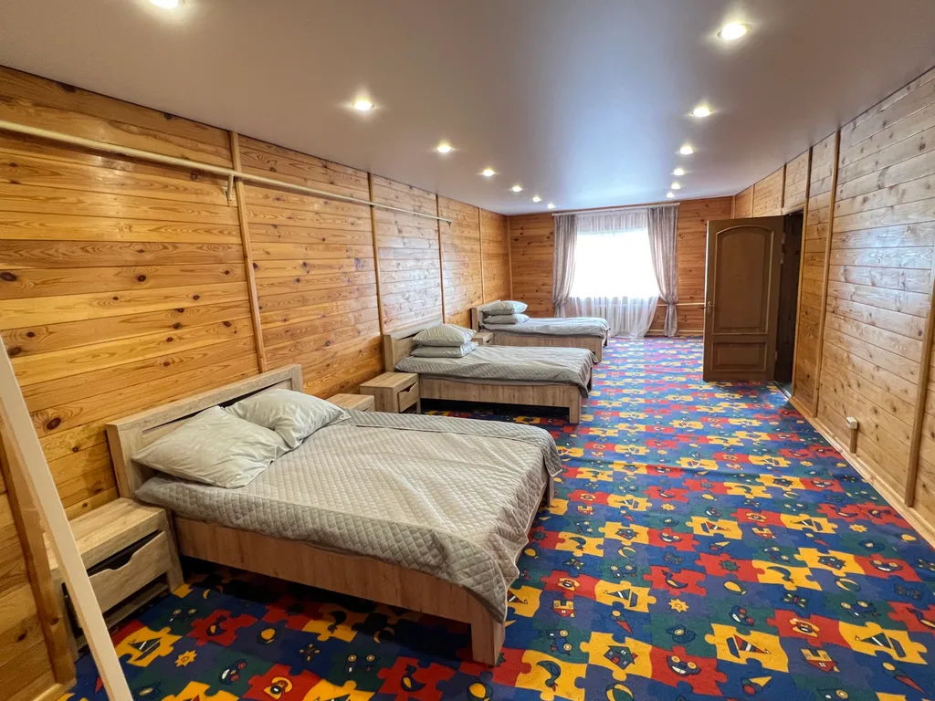 Дом с баней, бильярдом и бассейном в Подмосковье