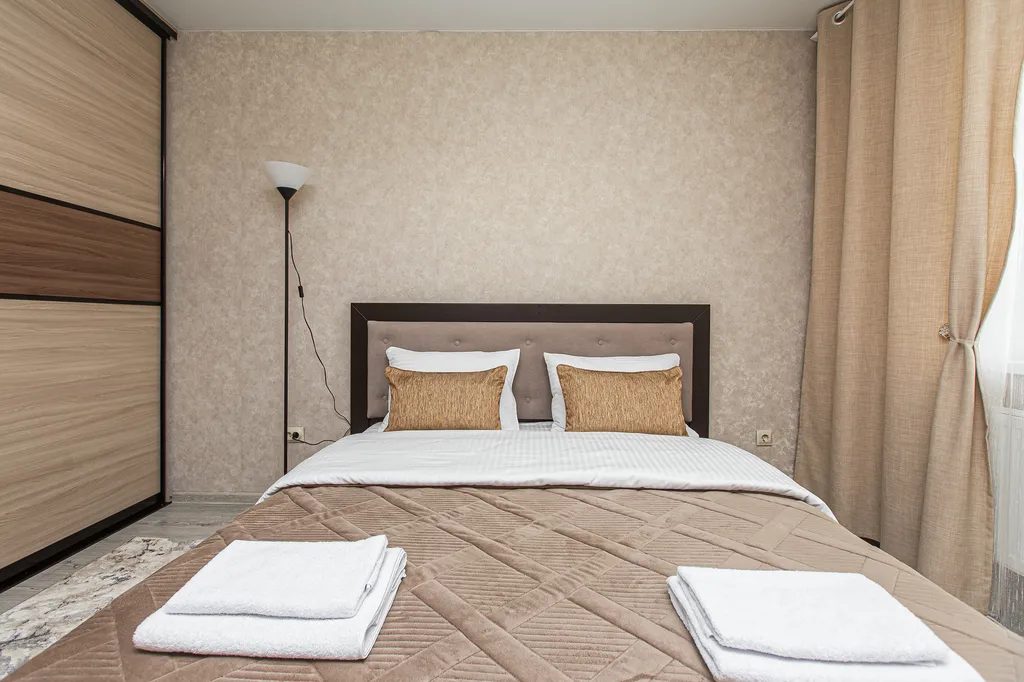 Красивая евродвушка в Академ Riverside