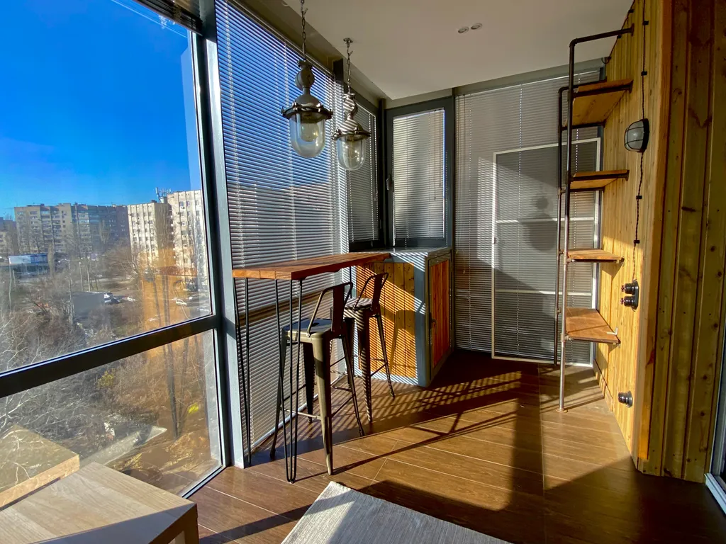 Трёхкомнатная семейная квартира с детской комнатой