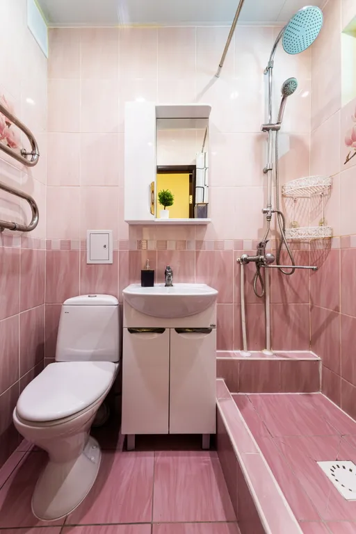 Уютная квартира Black and red house