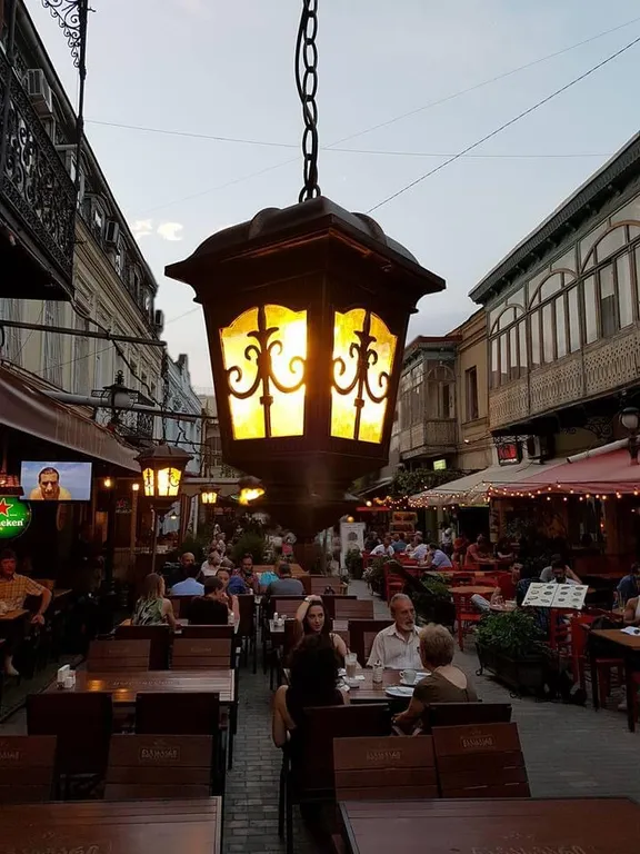 Квартира в самом центре старого города — аренда посуточно в Тбилиси