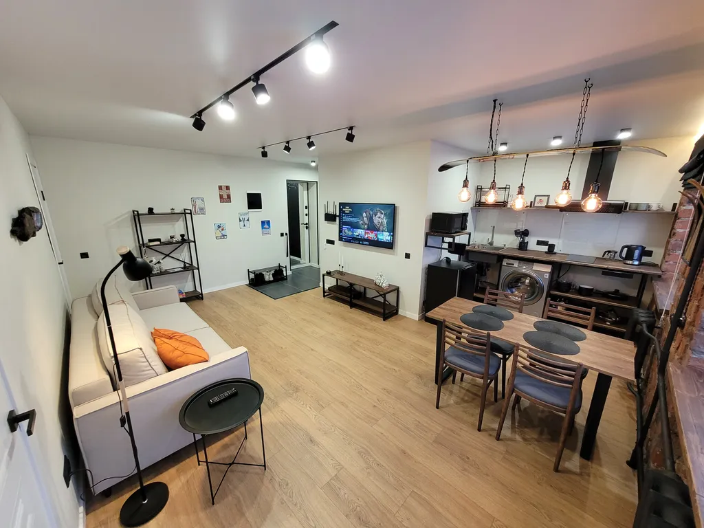 Квартира 2-комнатная квартира с шикарным видом — Кировск