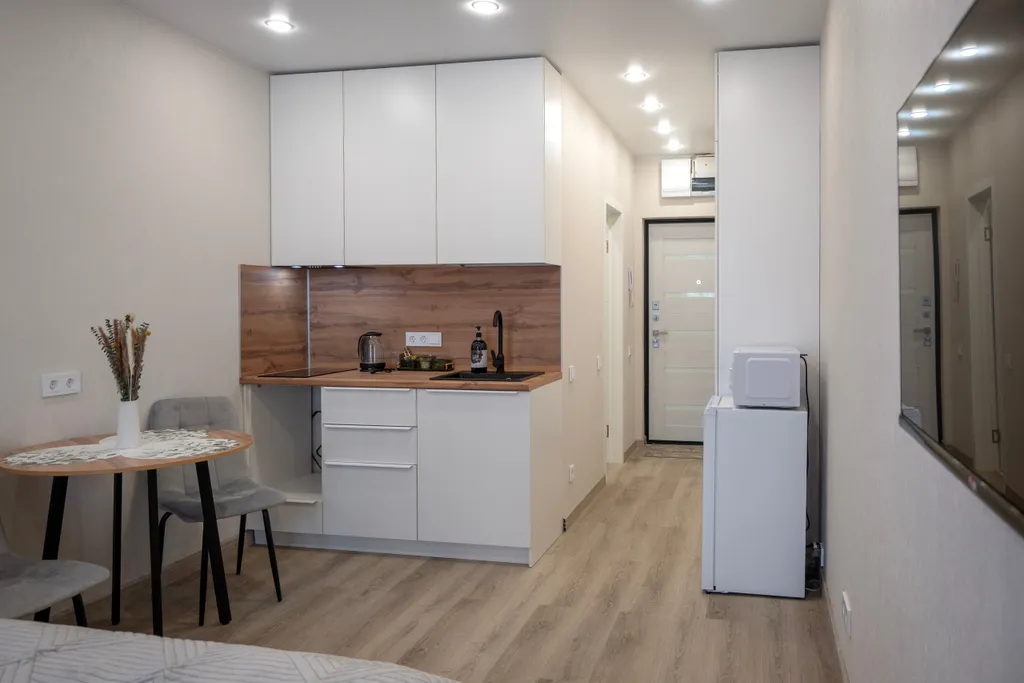 Студия для двух гостей с лоджией