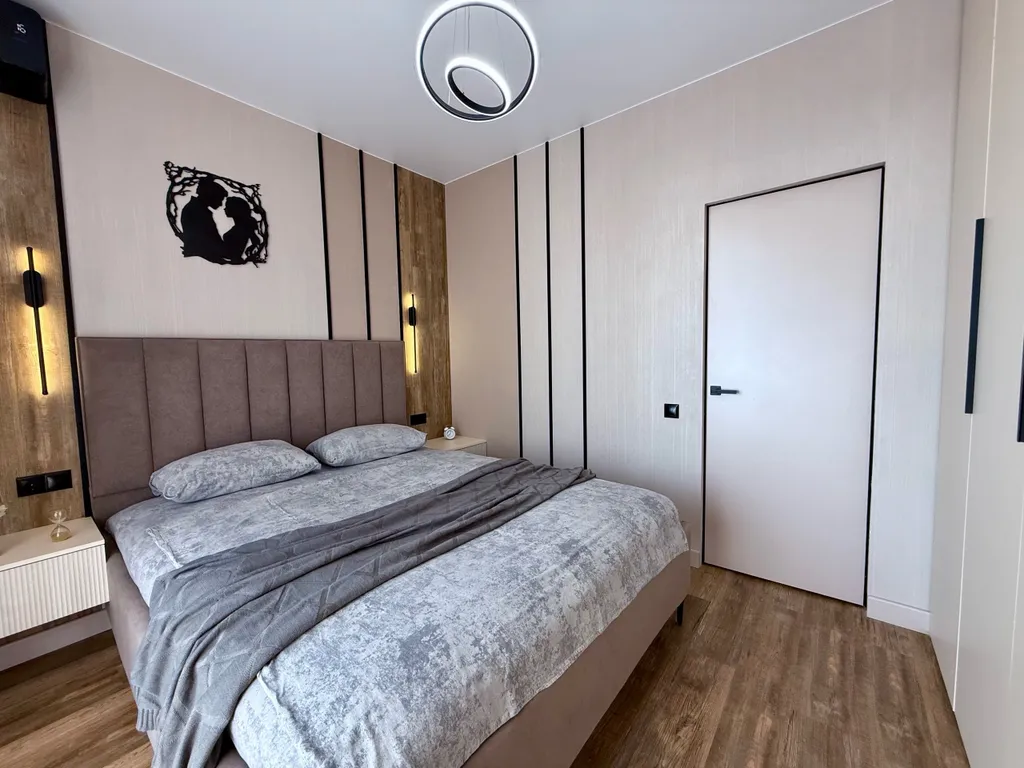 Новая квартира с потрясающим видом из окна на город