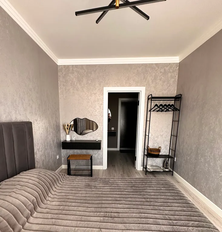 Квартира Квартира рядом с морем, в самом развитом р-не города с видом на горы — Махачкала