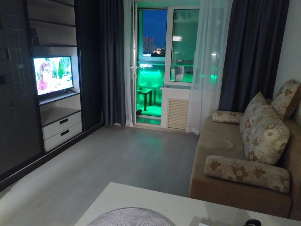 Уютная студия у метро