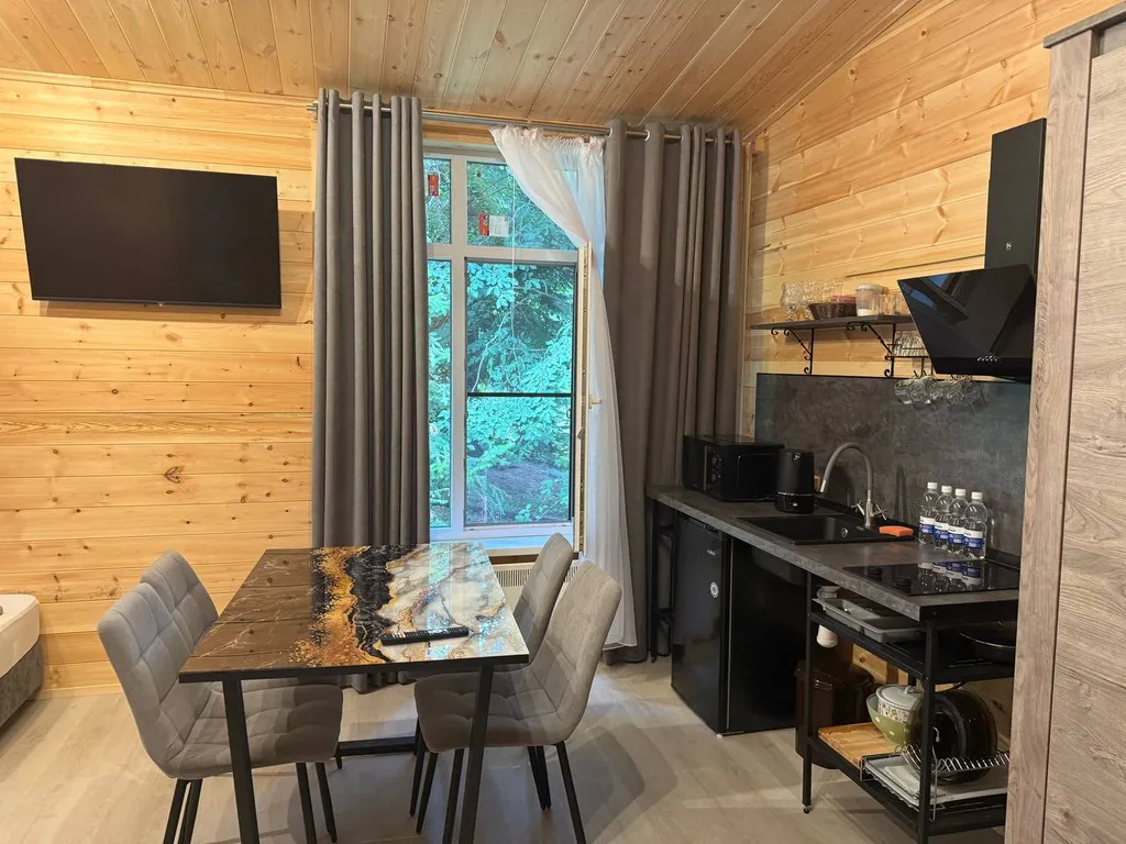 Шале Зарево 1