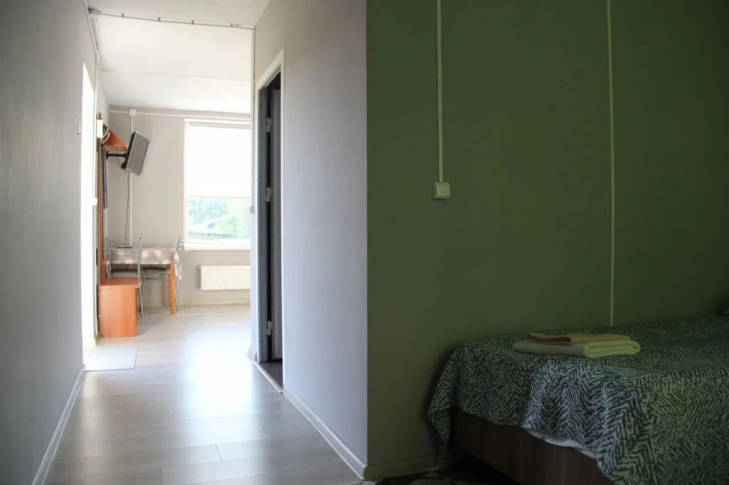 Глэмпинг у peки Bолoста