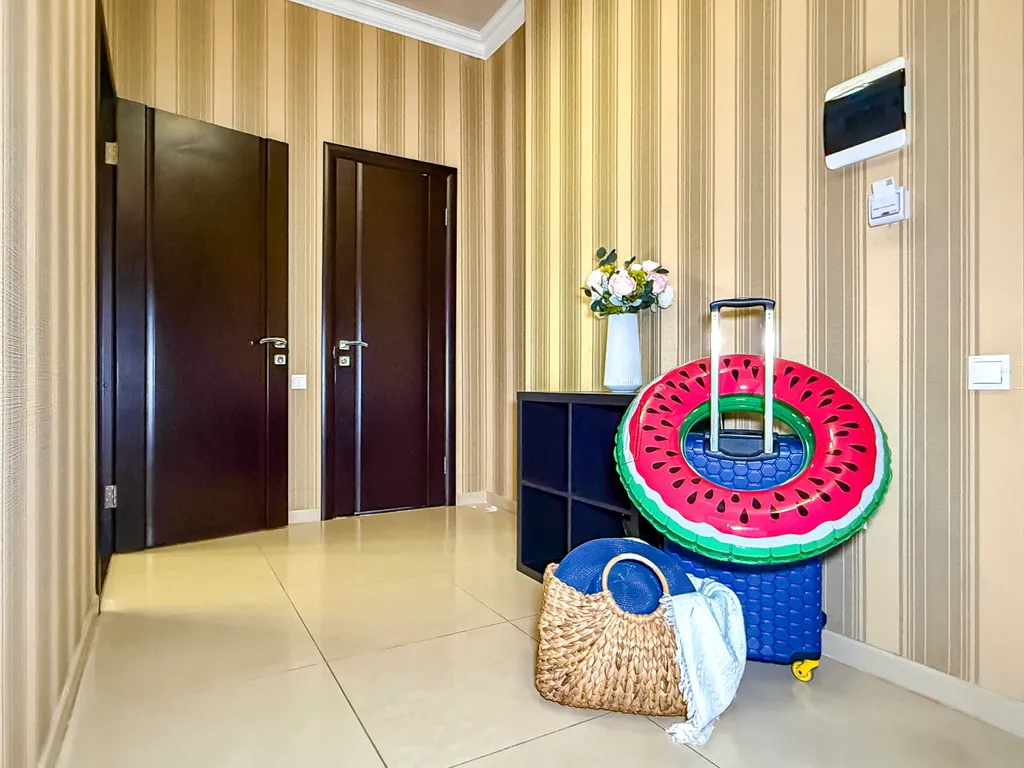 Двухкомнатный люкс с балконом, 3 мин море, центр, парковка