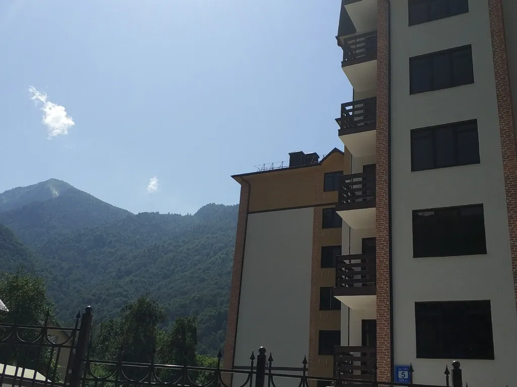 Уютная квартира с видом на горы