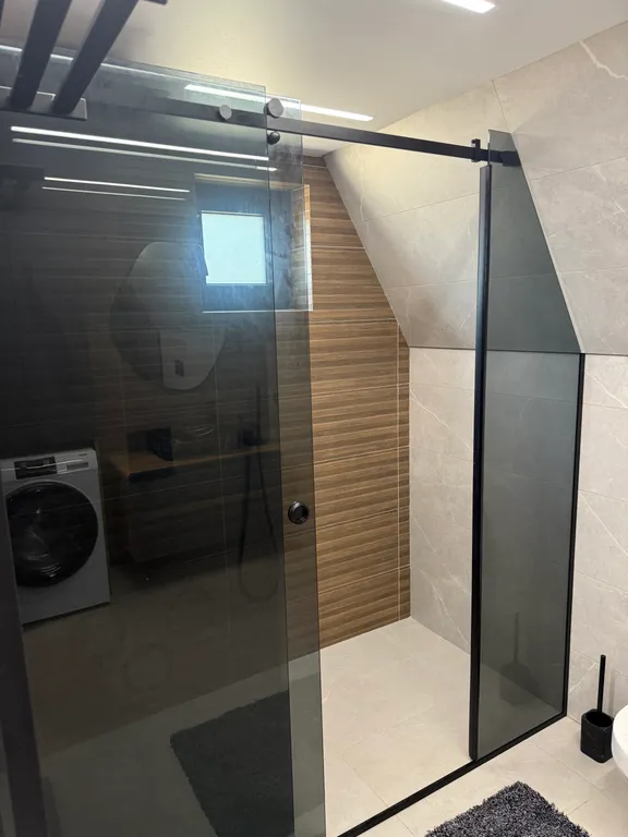 Треугольный дом в стиле A-frame