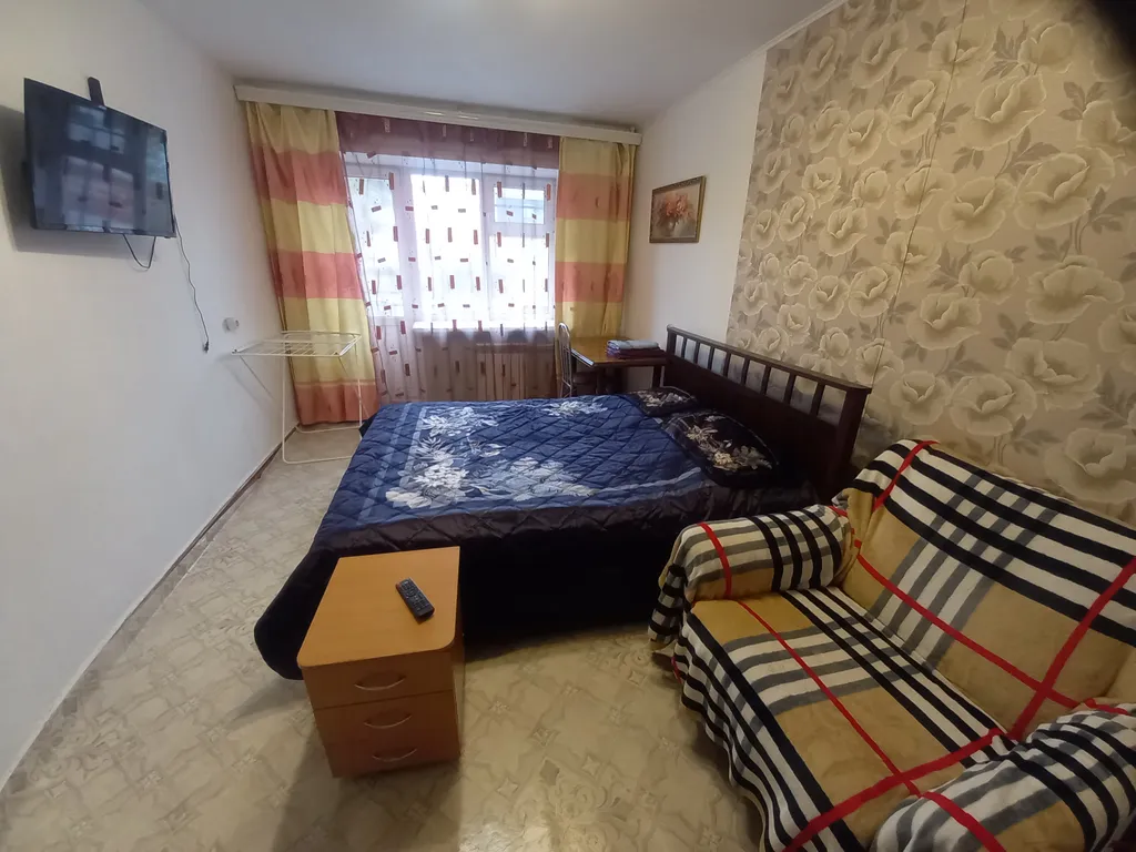 Трехкомнатная квартира в центре — аренда посуточно в Петровск-Забайкальский