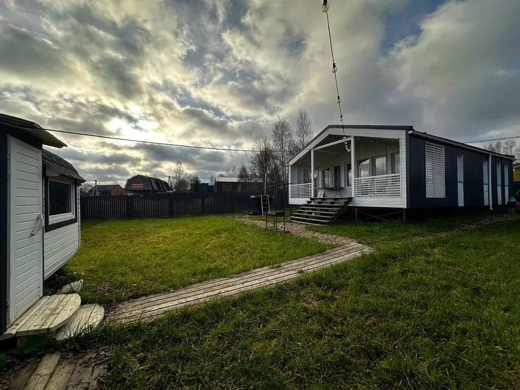 Дом 452 с тремя спальнями, русской баней и чаном