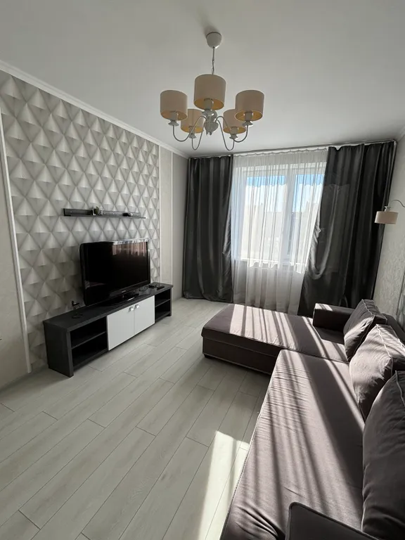 Двухкомнатная квартира у Нахимовского училища