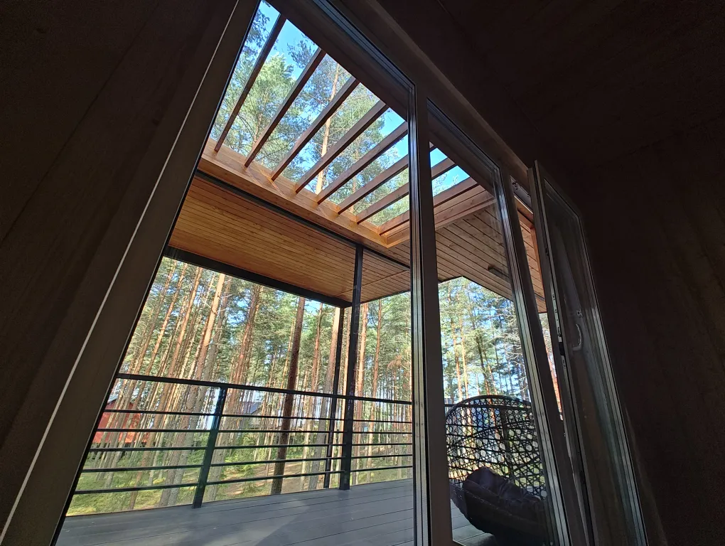 Коттедж Уютный большой дизайнерский дом в лесу Селигера на берегу озера Волго — Турбаза Чайка