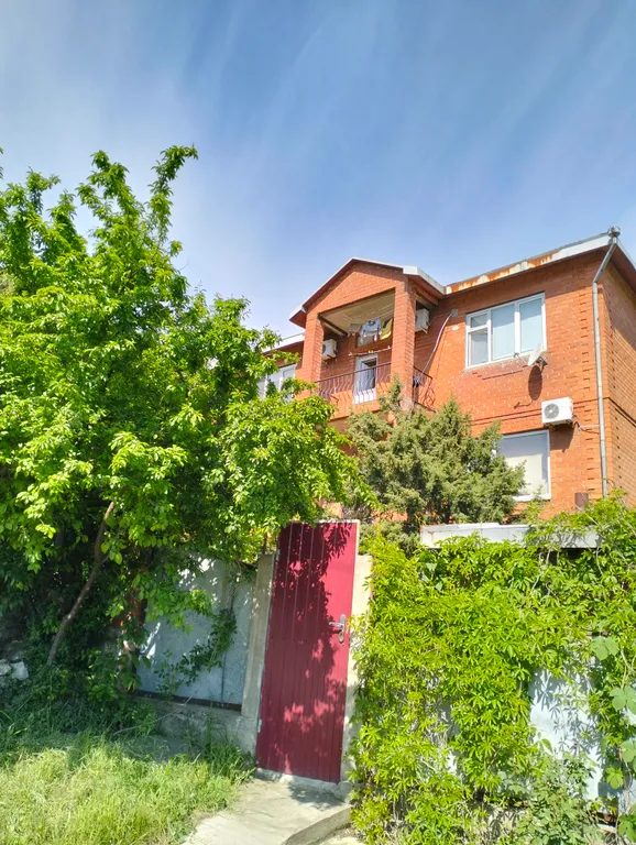 Коттедж Отдельный этаж в частном доме со своим двориком — Новороссийск