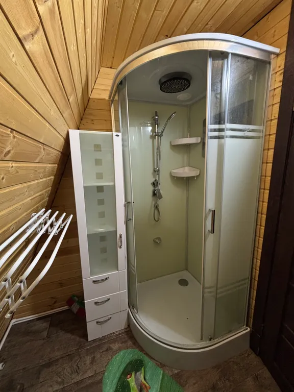 Коттедж Уютный треугольный домик в центре гор — Архыз