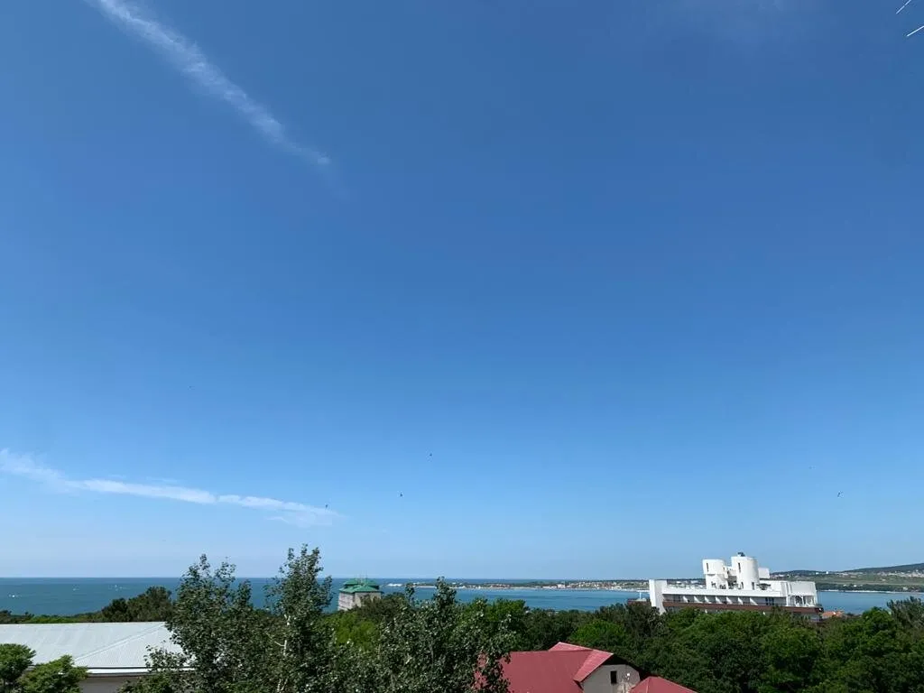 Квартира Светлая квартира с видом на море — Геленджик