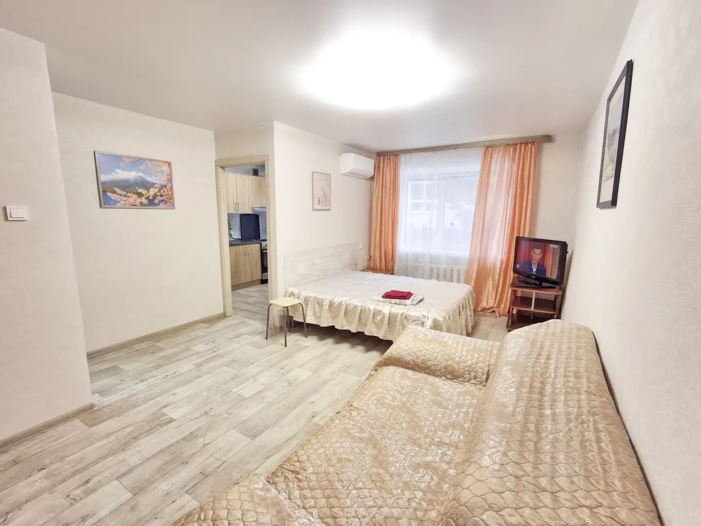 Квартира Светлая квартира на рынке — Хабаровск