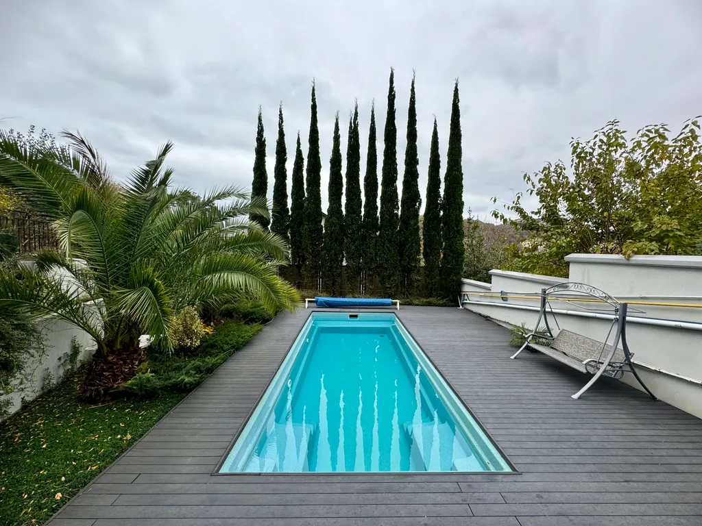 Коттедж Дом с бассейном и баней у моря — аренда посуточно в Дагомыс