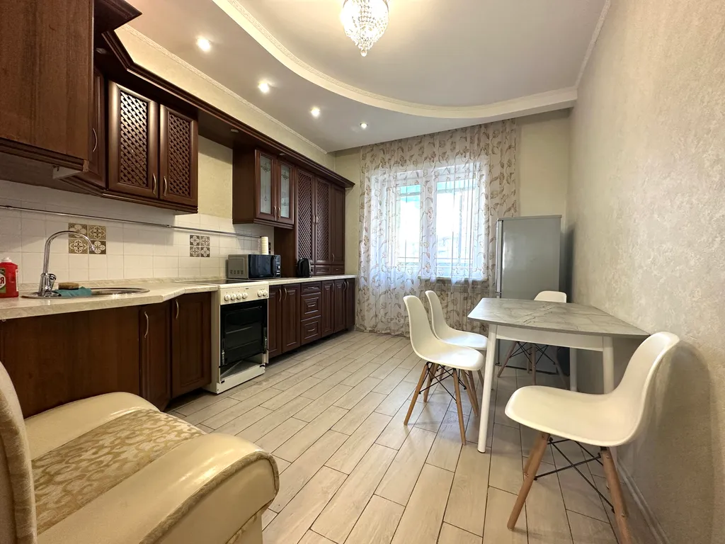 Полноценная 2-к квартира в центре. Не берем оплату за финальную уборку