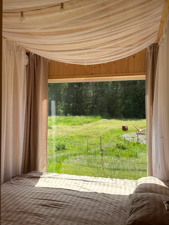 Семейный домик в лесу