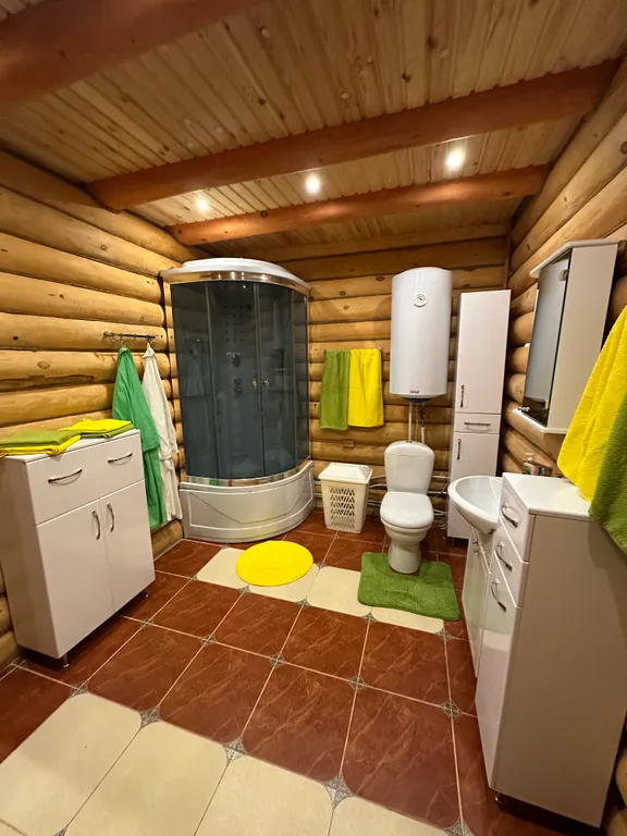 Гурница Хауз - уединенный дом на берегу озера