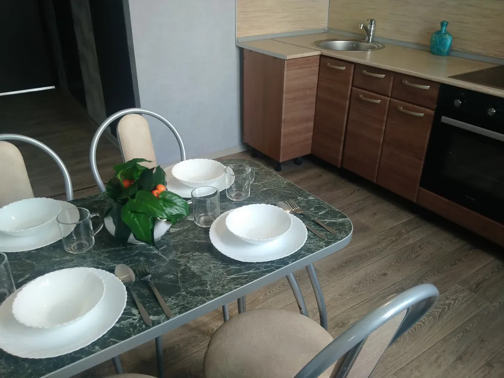 Квартира рядом с ТРЦ Родник